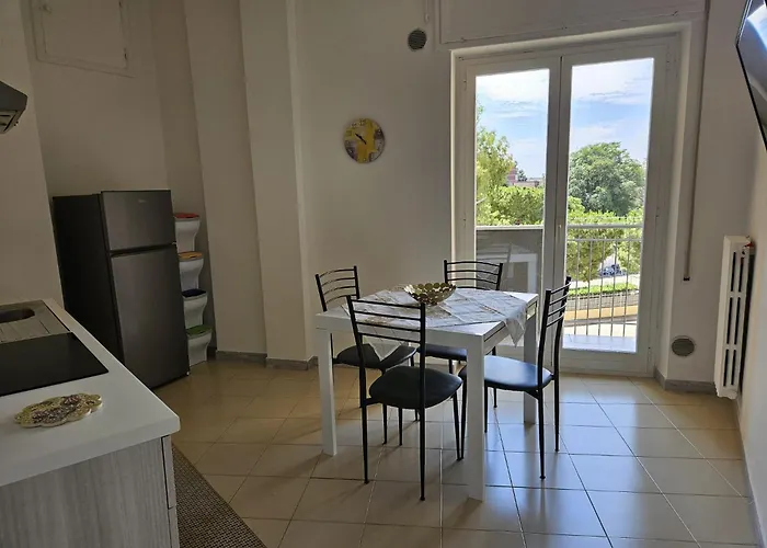 Sun & Sea Apartament *