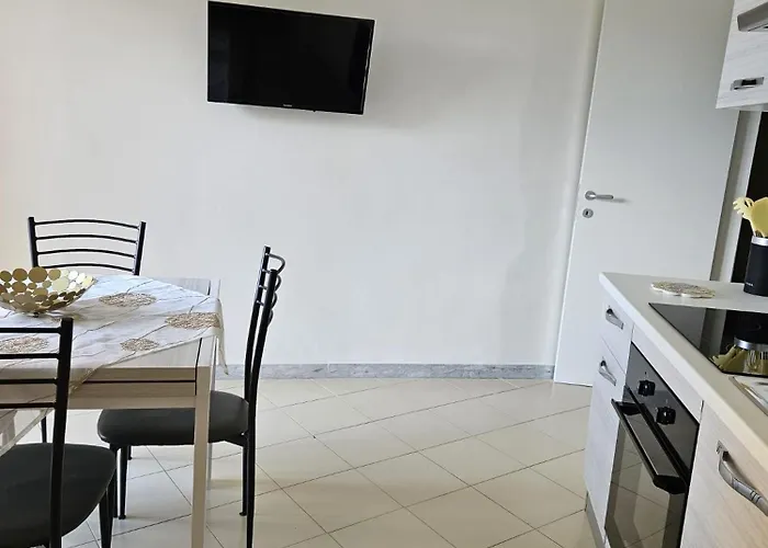 Sun & Sea Apartament Bari